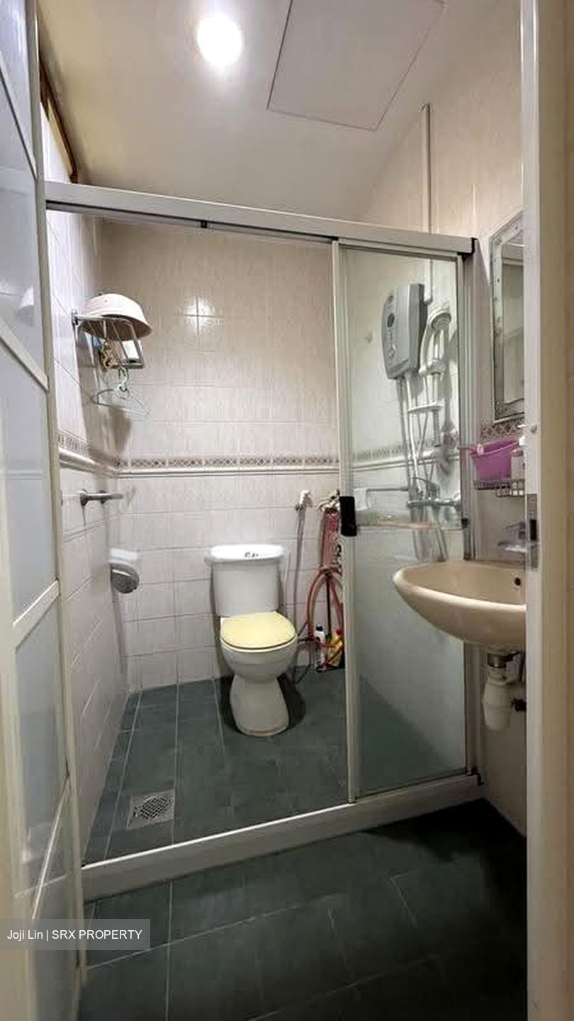 Pasir Ris Beach Park (D18), Terrace #626454731
